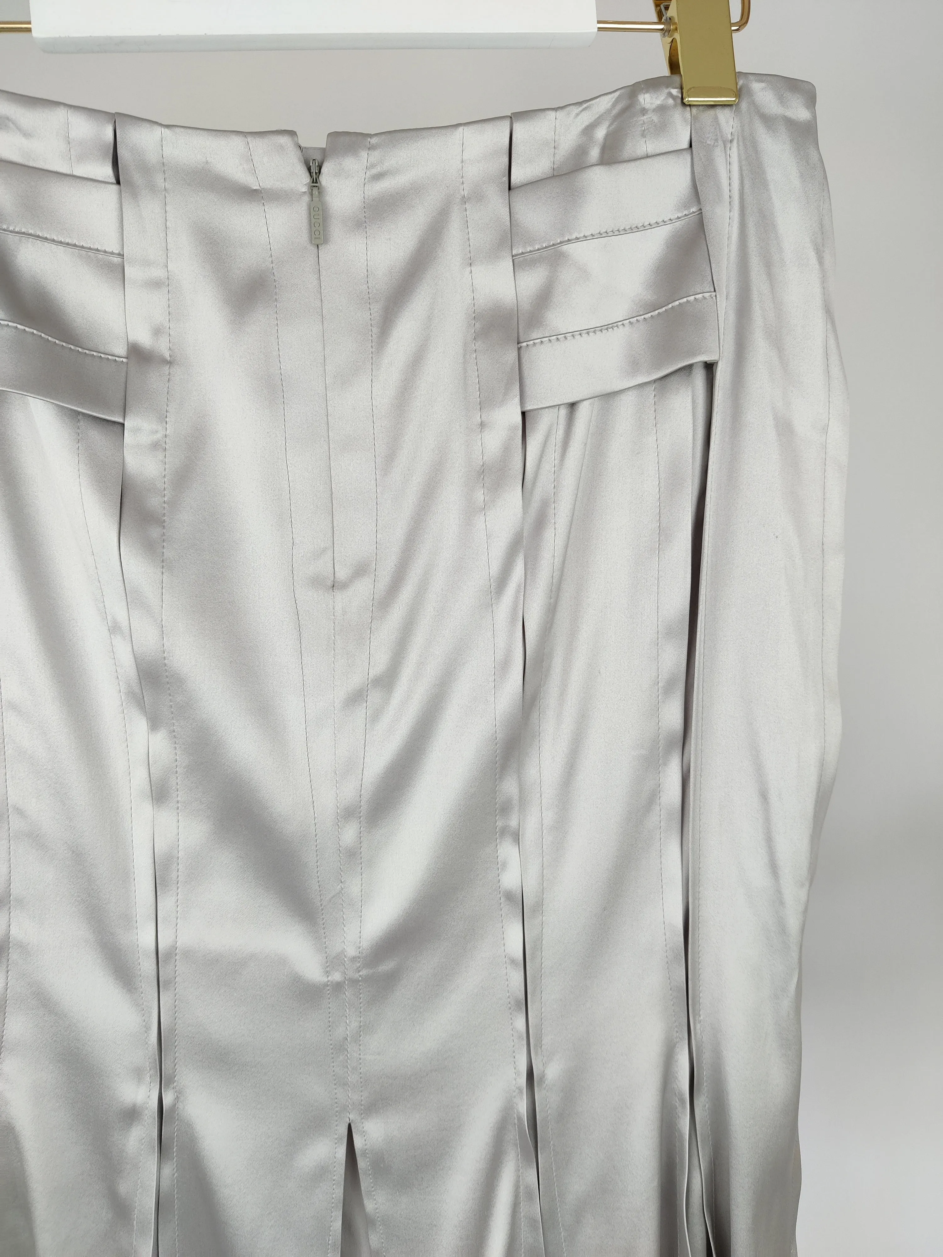 Gucci Silver Silk Pleated Hem Skirt Size IT 38 (UK 6)