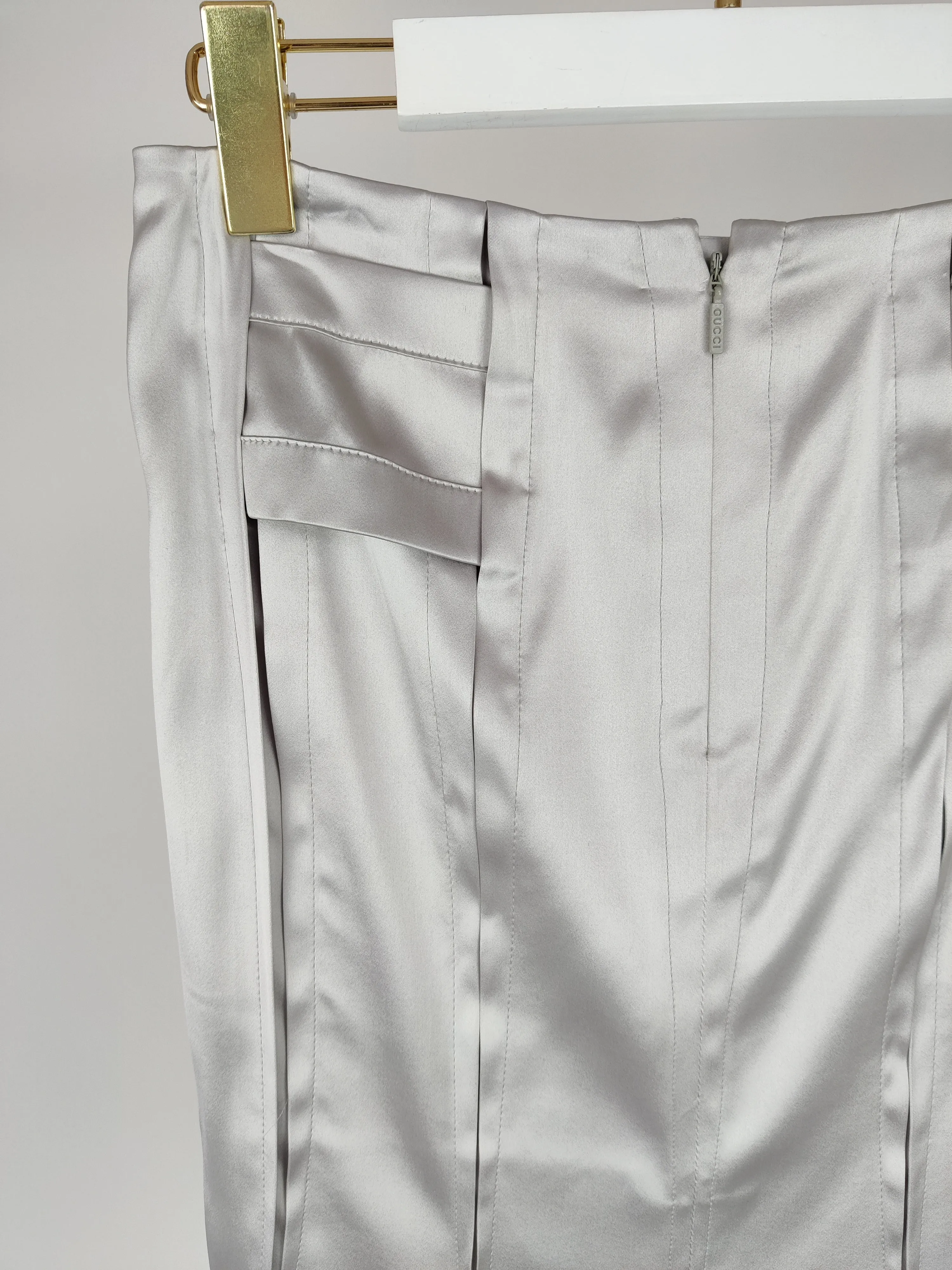 Gucci Silver Silk Pleated Hem Skirt Size IT 38 (UK 6)