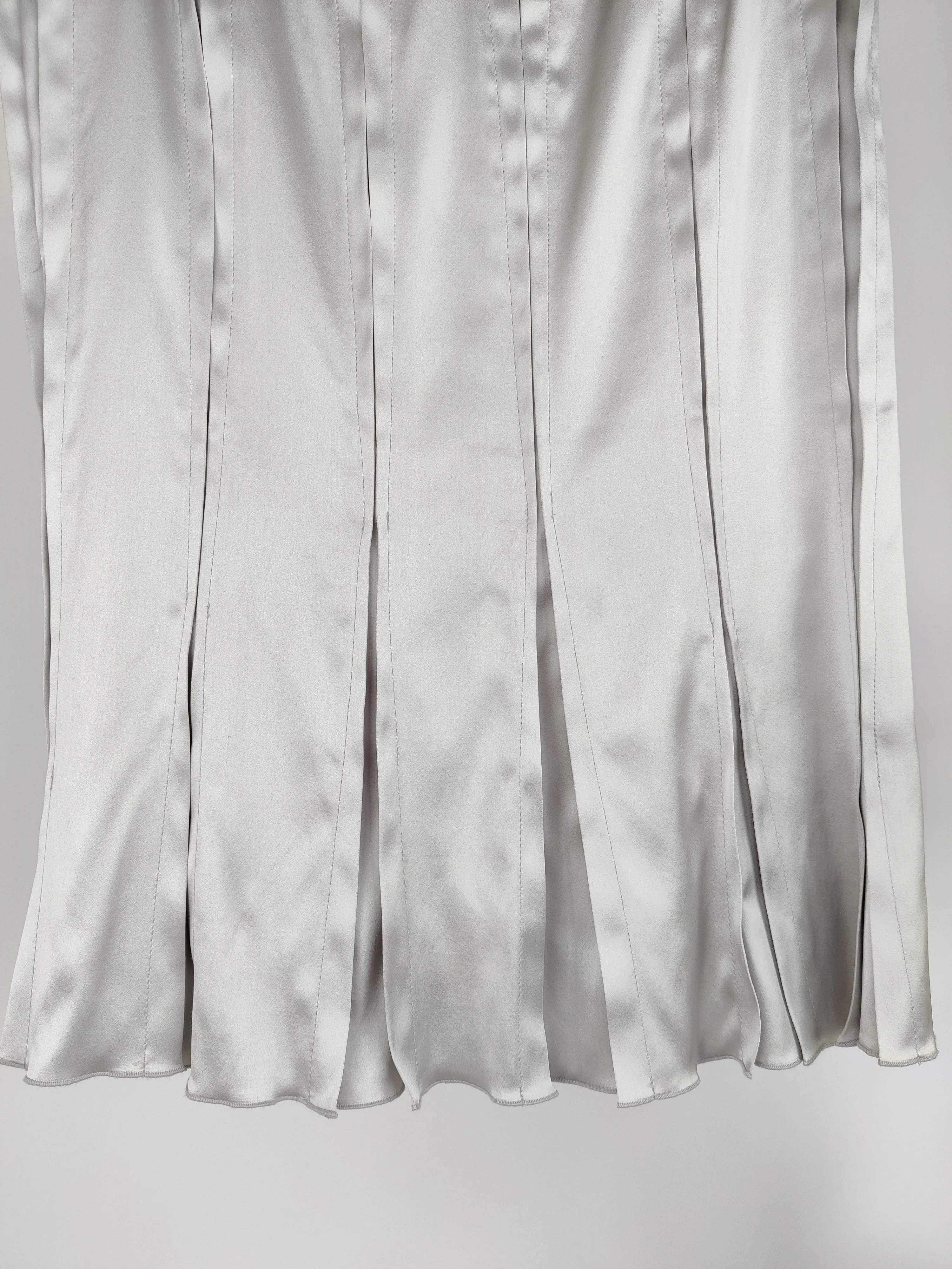 Gucci Silver Silk Pleated Hem Skirt Size IT 38 (UK 6)