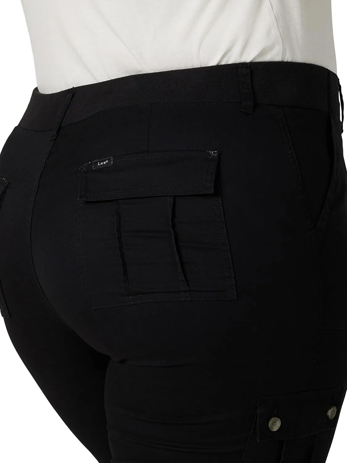 Lee Women's Plus Size Ultra Lux Comfort with Flex-to-go Cargo Capri Pant