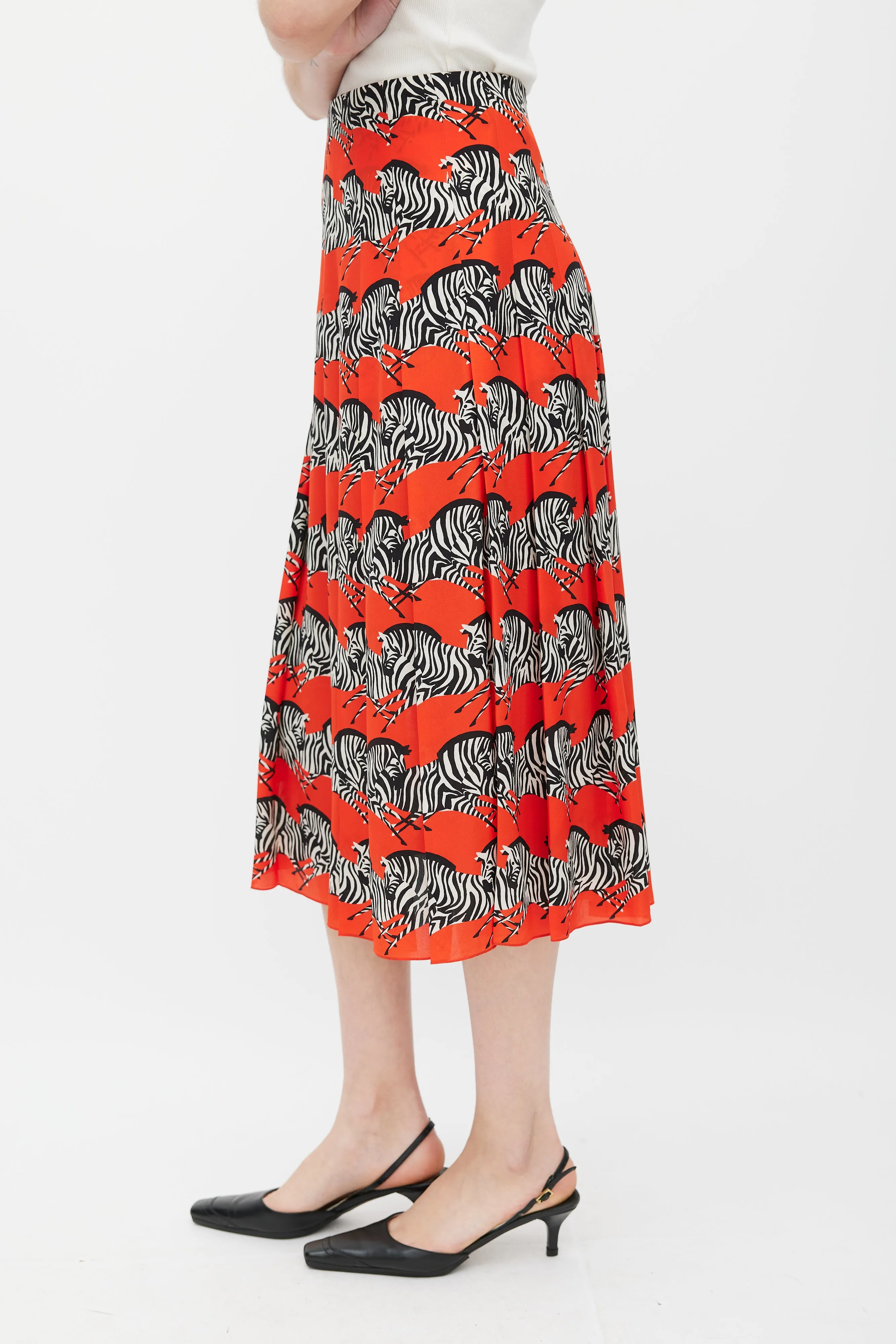 Red & Multicolour Silk Pleated Skirt