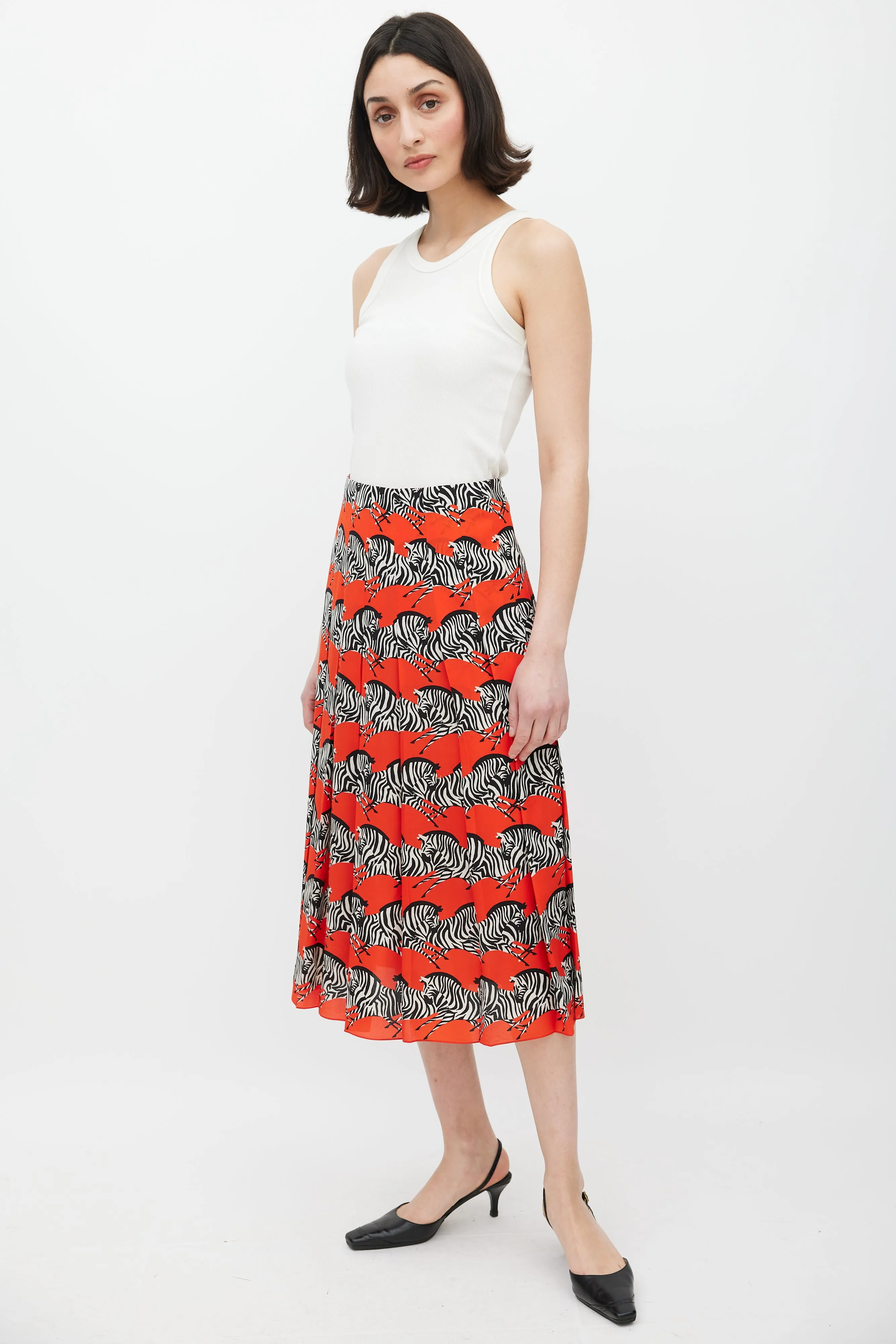 Red & Multicolour Silk Pleated Skirt